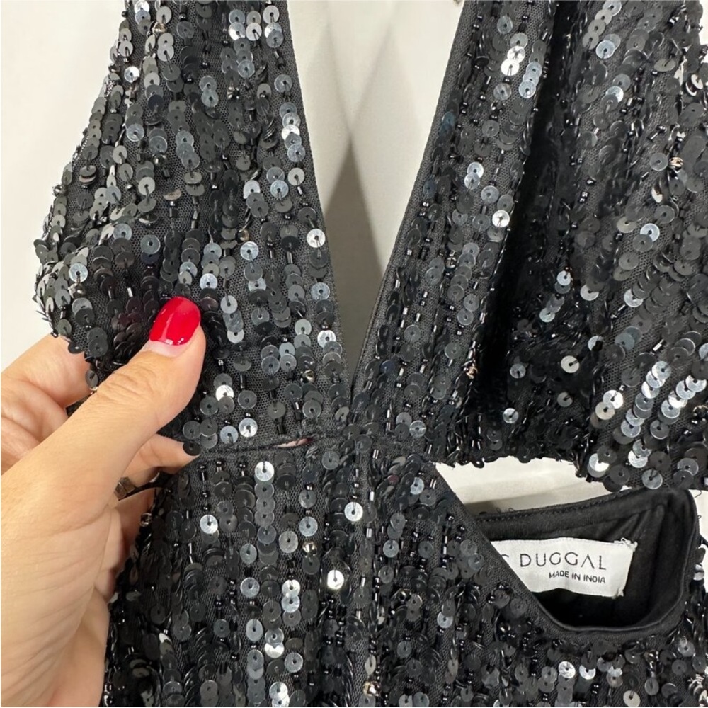 NWT Mac Duggal Silver Cut Out Halter Tie Back Sequin Gown Black 4 #8568 - Picture 4 of 8